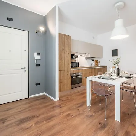 Residenza Bella Vita, Eleganza In Centro * Μόντενα