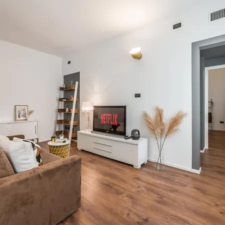 Residenza Bella 아파트 *