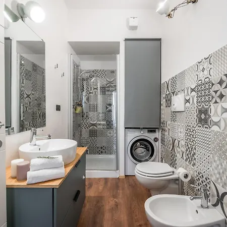 Residenza Bella Vita, Eleganza In Centro Μόντενα