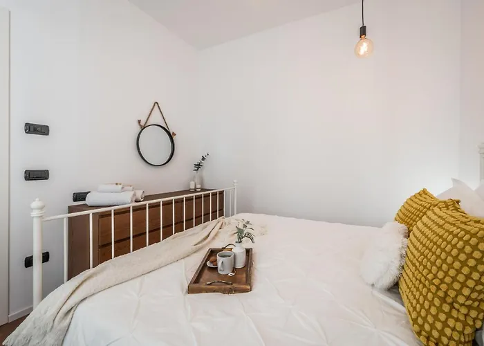 Residenza Bella Vita, Eleganza In Centro 아파트