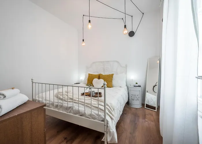 Residenza Bella Vita, Eleganza In Centro * 모데나